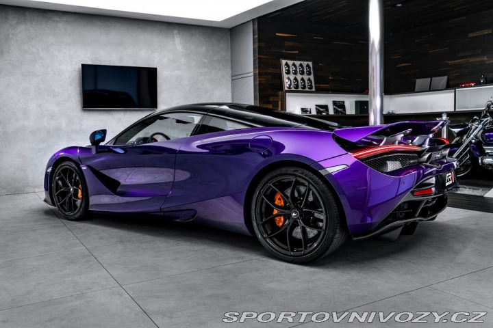 McLaren 720S 2021