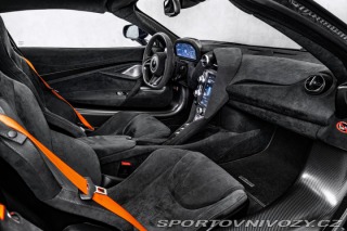 McLaren 720S  2021