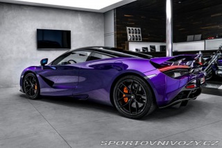 McLaren 720S  2021