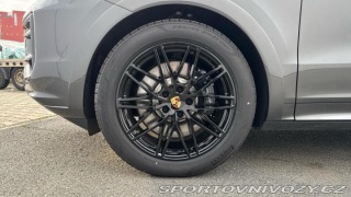 Porsche Cayenne S 2025