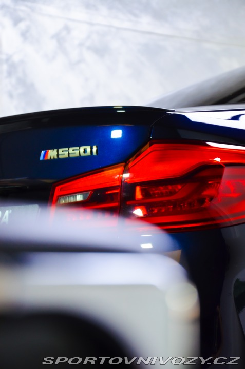 BMW M5 BMW M550i 2018