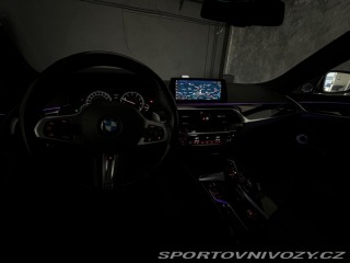 BMW M5 BMW M550i 2018