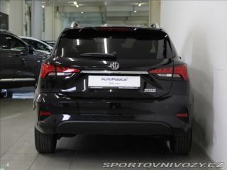 MG Ostatní modely MG5 0,1 50 kWh Emotion 8 150k 2024