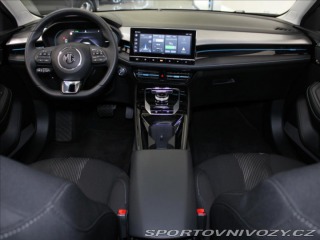 MG Ostatní modely MG5 0,1 50 kWh Emotion 8 150k 2024