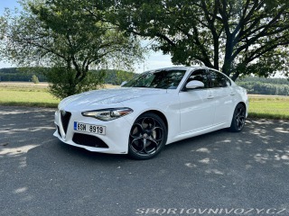 Alfa Romeo Giulia 2,0T Super RWD 280k