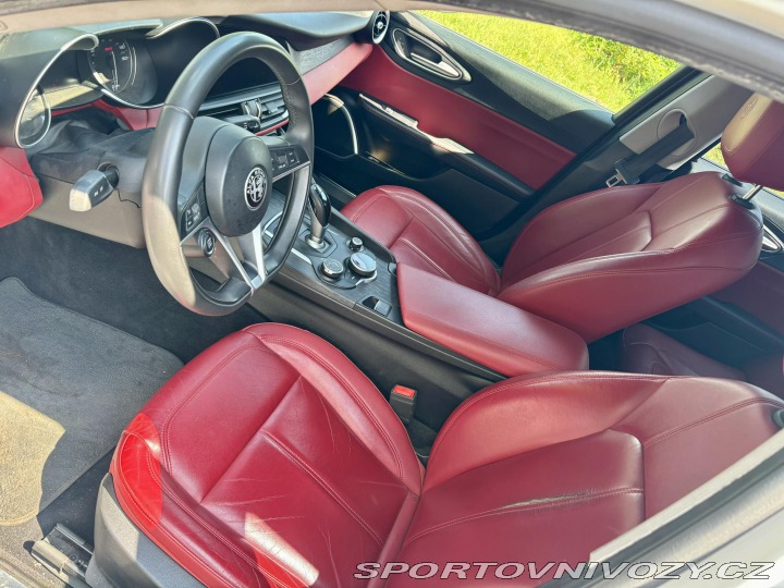 Alfa Romeo Giulia 2,0T Super RWD 280k 2019