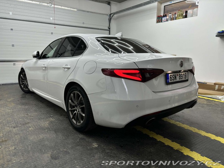Alfa Romeo Giulia 2,0T Super RWD 280k 2019