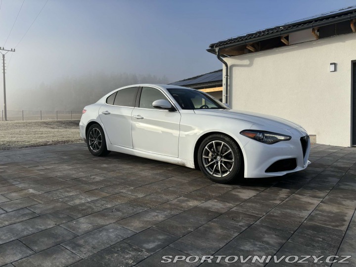 Alfa Romeo Giulia 2,0T Super RWD 280k 2019