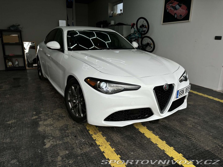 Alfa Romeo Giulia 2,0T Super RWD 280k 2019