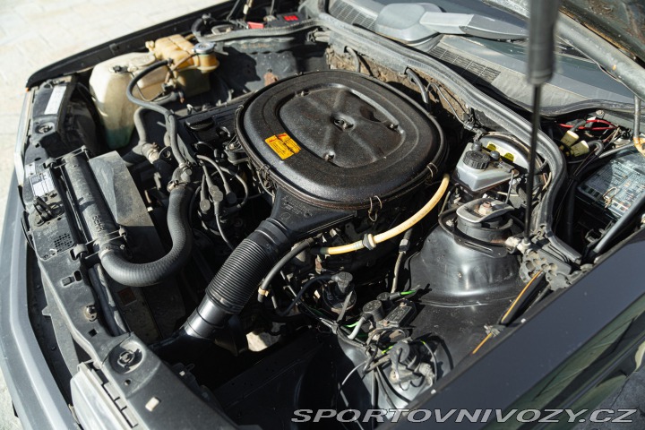 Mercedes-Benz E 190 E 1989