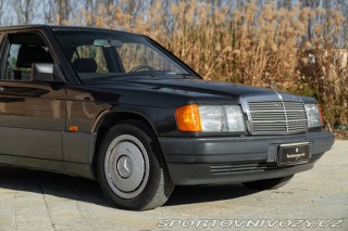 Mercedes-Benz E 190 E 1989