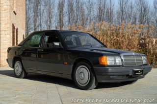 Mercedes-Benz E 190 E 1989