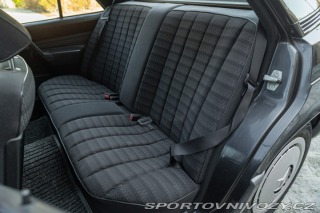 Mercedes-Benz E 190 E 1989