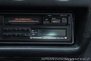 Mercedes-Benz E 190 E 1989