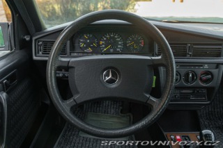 Mercedes-Benz E 190 E 1989