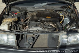 Mercedes-Benz E 190 E 1989