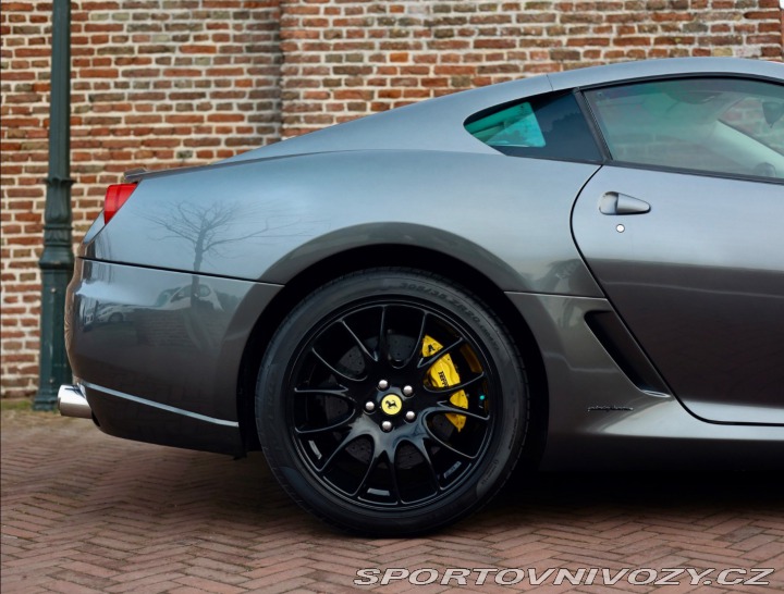Ferrari 599 GTB Fiorano F1! Ako nové 2007