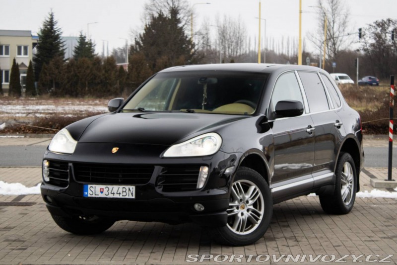 Porsche Cayenne Tiptronic
