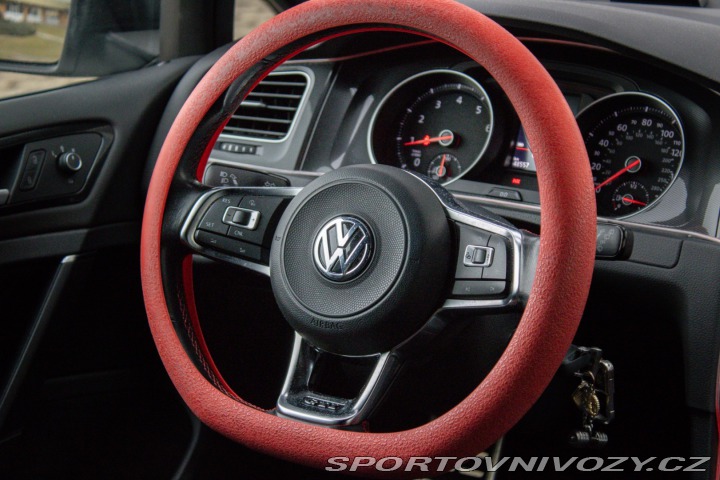 Volkswagen Golf 2.0 TSI BMT GTI Performa 2017