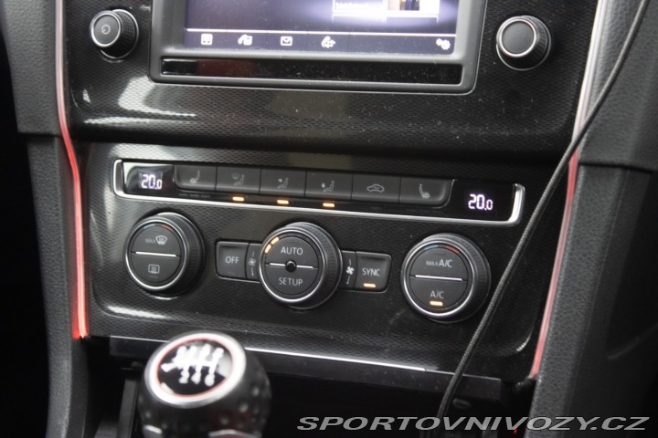 Volkswagen Golf 2.0 TSI BMT GTI Performa 2017