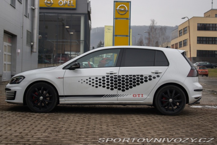 Volkswagen Golf 2.0 TSI BMT GTI Performa 2017