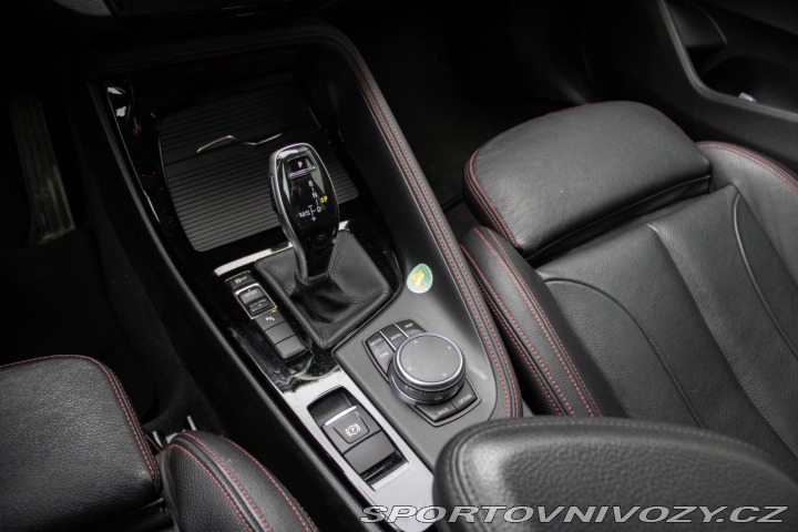 BMW X1 sDrive20i A/T xLine 2018