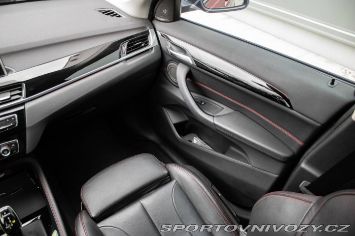 BMW X1 sDrive20i A/T xLine 2018