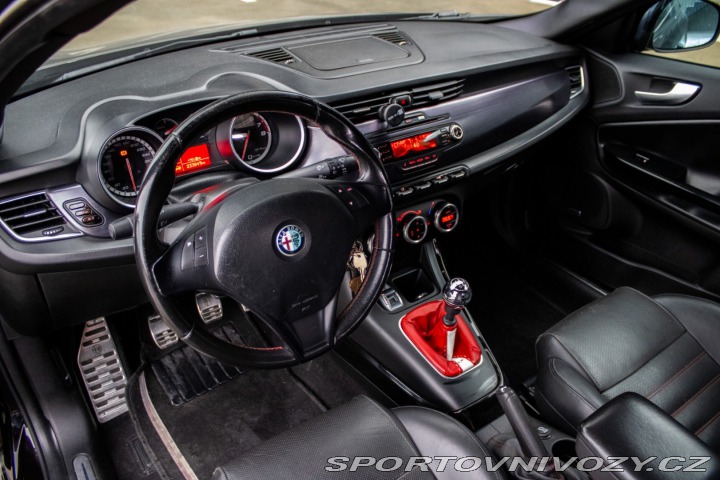 Alfa Romeo Giulietta 1.8T 235k Quadrifoglio V 2011