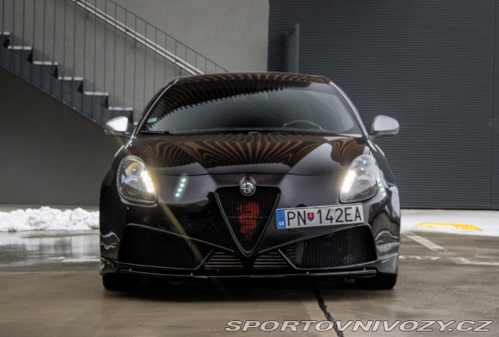 Alfa Romeo Giulietta 1.8T 235k Quadrifoglio V 2011