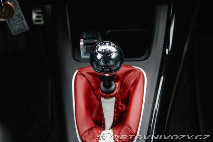 Alfa Romeo Giulietta 1.8T 235k Quadrifoglio V 2011