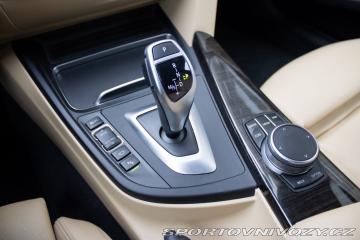 BMW 3 GT  330d  A/T 2020