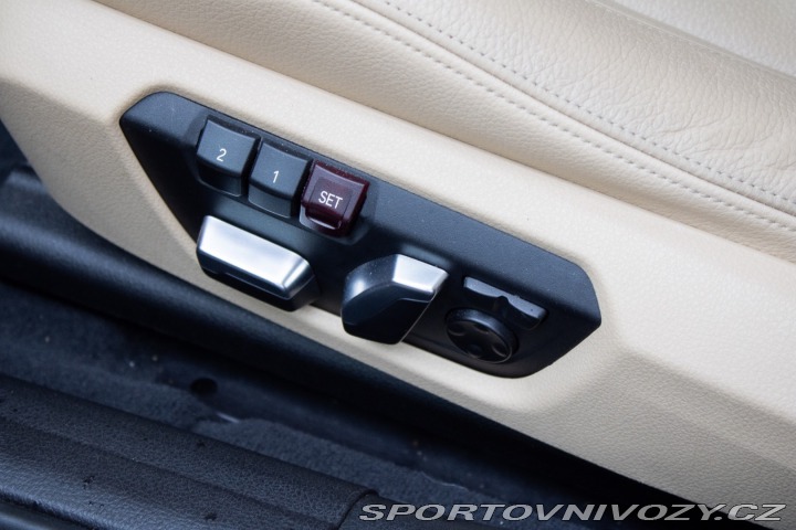 BMW 3 GT  330d  A/T 2020