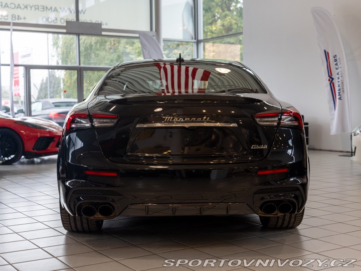 Ostatní značky Ostatní modely Maserati Ghibli Trofeo 2022
