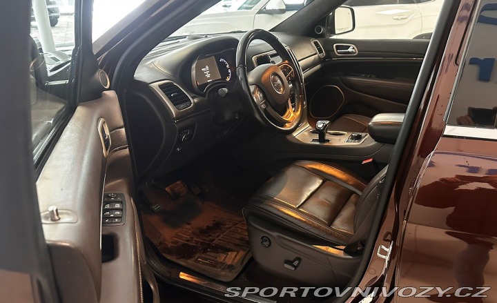 Ostatní značky Ostatní modely Grand Cherokee Summit 5,7 2014