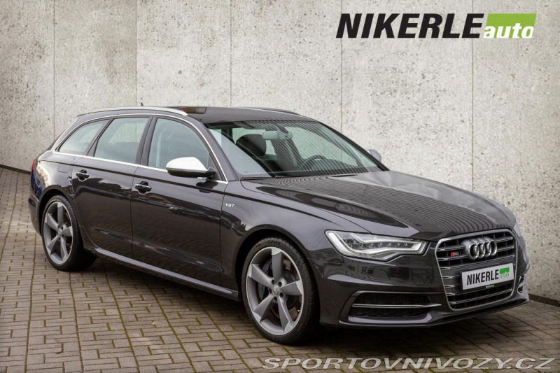 Audi S6 