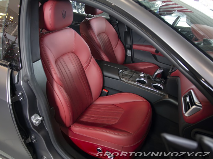 Maserati Ghibli S Q4 Modena 2022