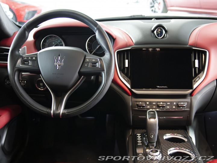 Maserati Ghibli S Q4 Modena 2022
