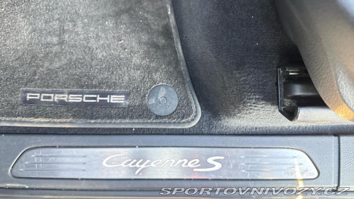 Porsche Cayenne S 2012