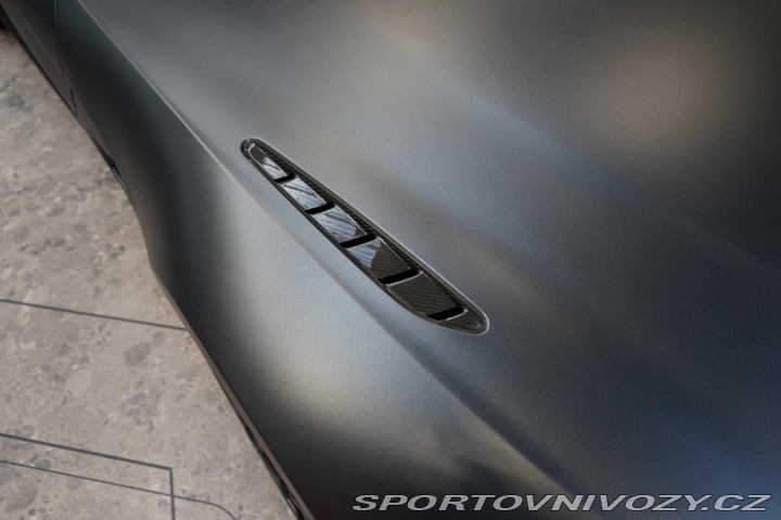 Aston Martin Vantage V8 375kW Q-Satin Carbon 3 2021