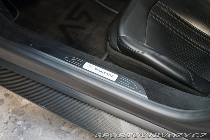 Aston Martin Vantage V8 375kW Q-Satin Carbon 3 2021