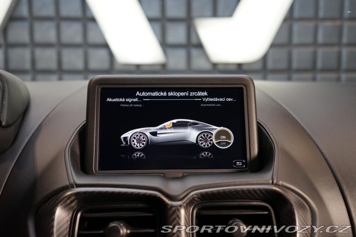 Aston Martin Vantage V8 375kW Q-Satin Carbon 3 2021