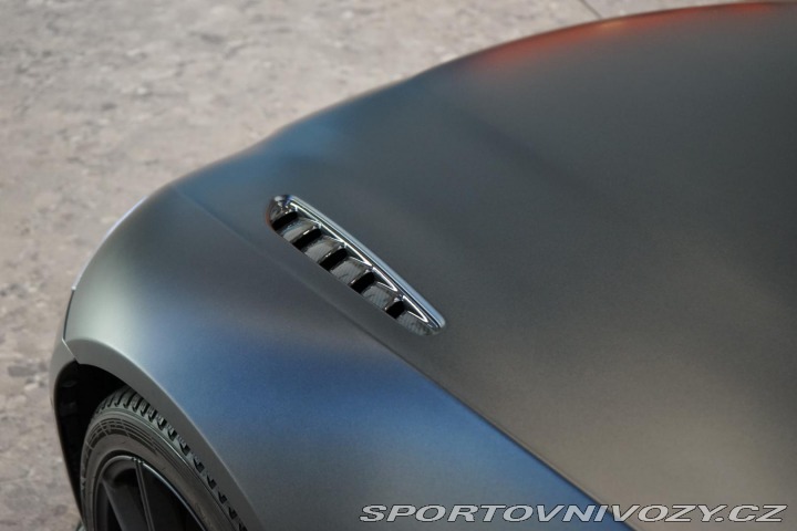 Aston Martin Vantage V8 375kW Q-Satin Carbon 3 2021