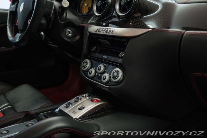 Ferrari 599 GTB/F1/Carbon/RECARO/LEDS 1800