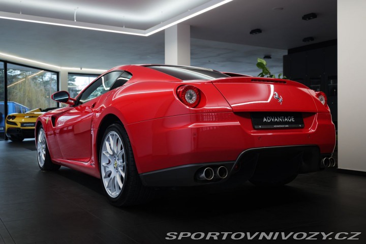Ferrari 599 GTB/F1/Carbon/RECARO/LEDS 1800