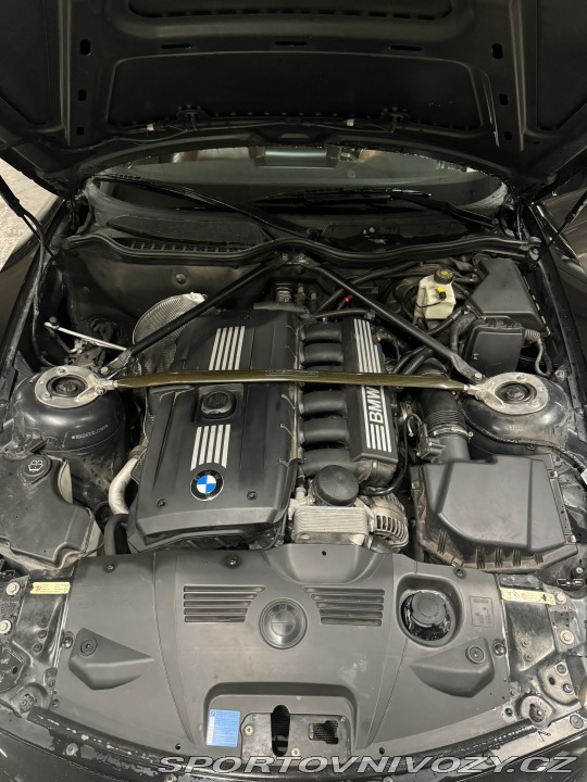 BMW Z4 30si INDIVIDUAL manuál 2008