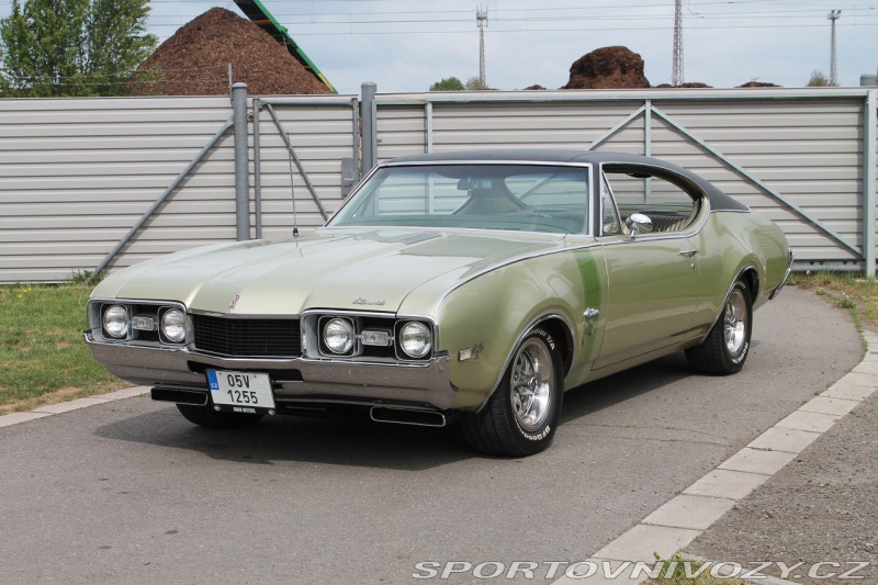 Ostatní značky Ostatní modely Oldsmobile Cutlass 455 V8