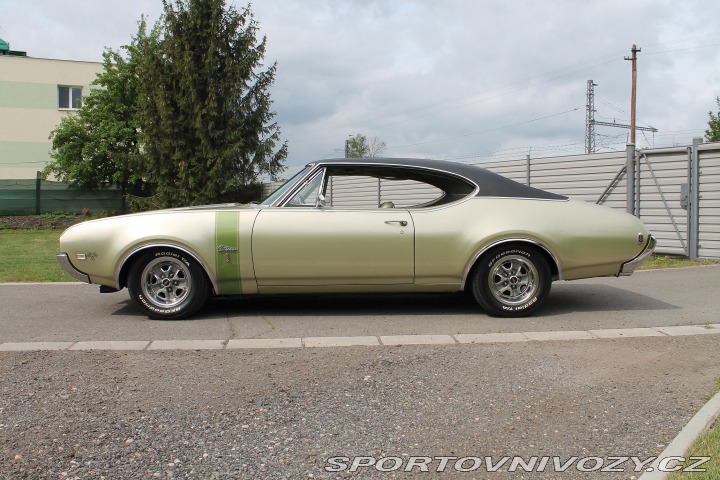 Ostatní značky Ostatní modely Oldsmobile Cutlass 455 V8 1968