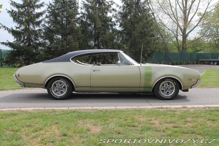Ostatní značky Ostatní modely Oldsmobile Cutlass 455 V8 1968