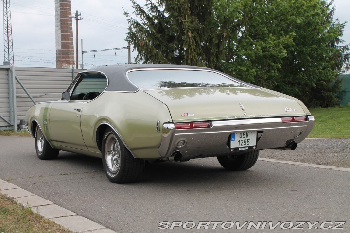 Ostatní značky Ostatní modely Oldsmobile Cutlass 455 V8 1968