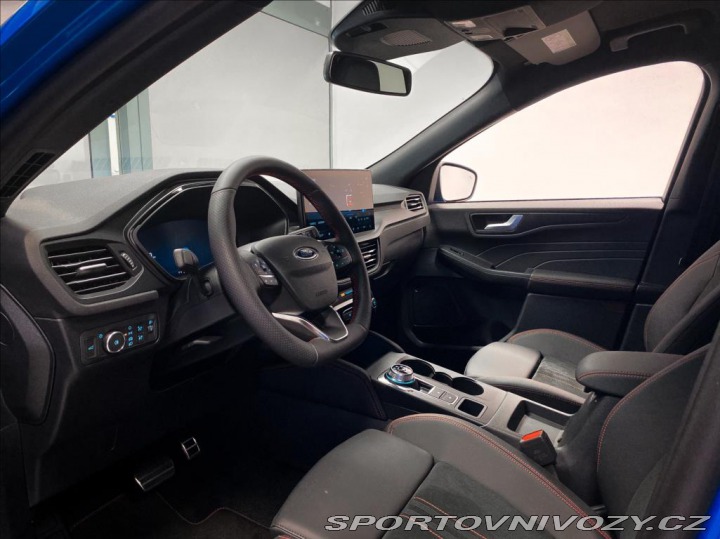 Ford Ostatní modely Kuga 2.5 Duratec HEV ST- Line 2025